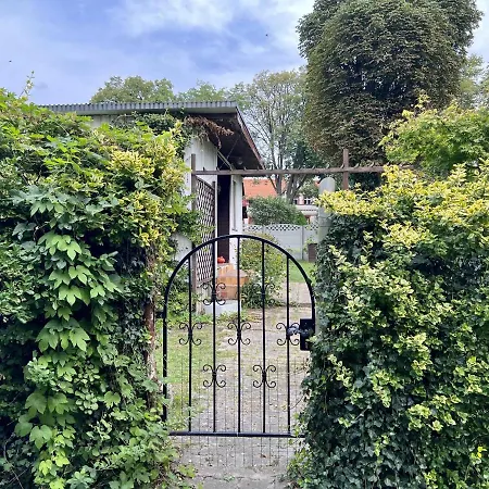 Villa Town Meets Country Birkenwerder Esterno foto